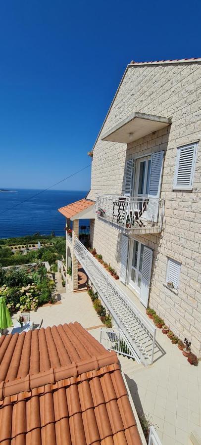Marija For 8 People Apartment
